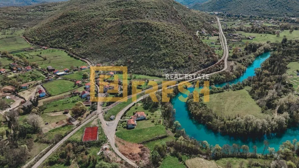 Prodaja, plac, 2200m², Ostalo, Podgorica