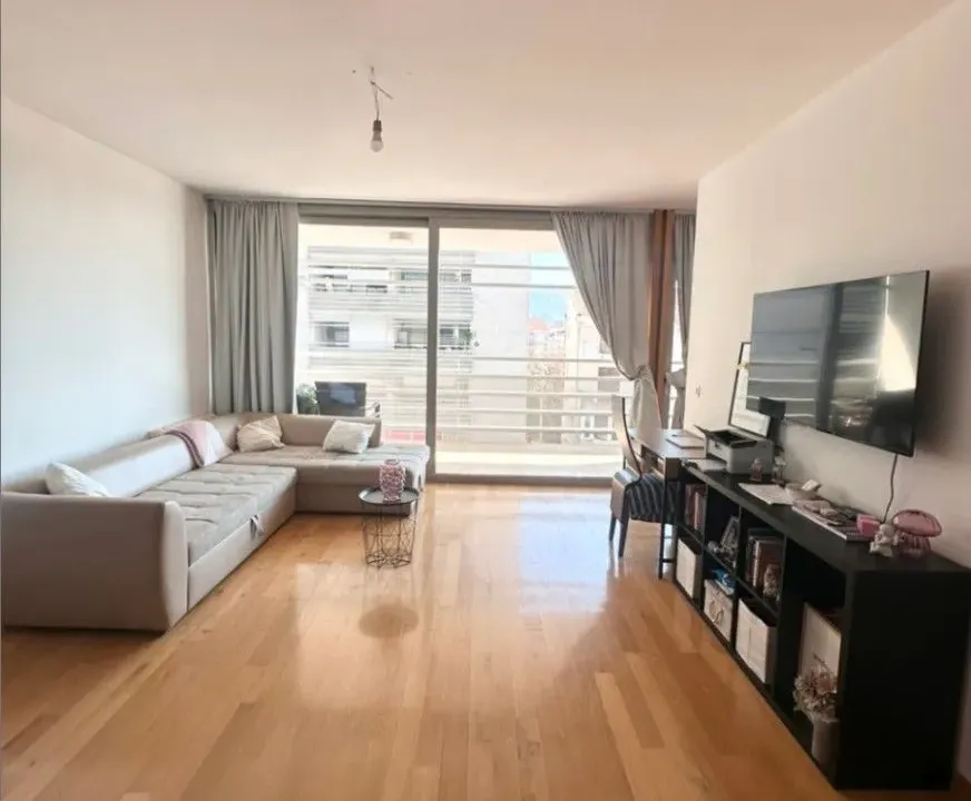 Prodaja, dvosoban stan, 85m², Centar, Budva