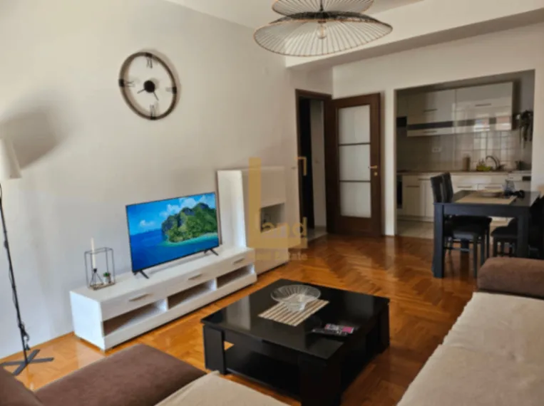 Prodaja, dvosoban stan, 85m², City Kvart, Podgorica