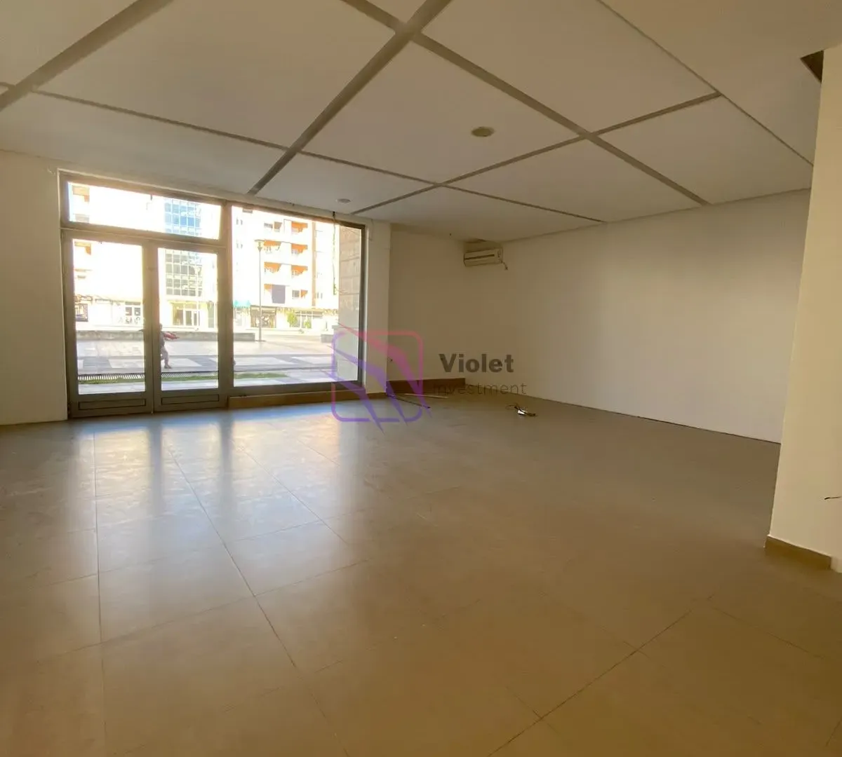 Izdavanje, poslovni prostor, 145m², City Kvart, Podgorica
