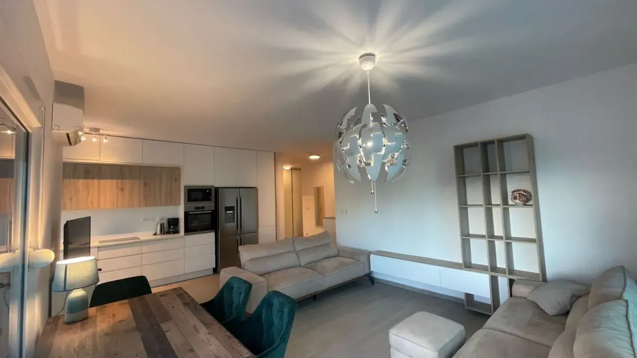 Sale, three bedroom apartment, 89m², Bečići, Budva