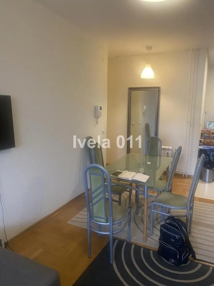 Sale, two bedroom apartment, 74m², Južni Bulevar, Vračar Sve Podlokacije