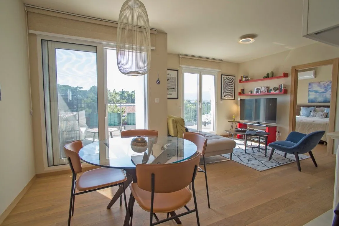 Prodaja, dvosoban stan, 60m², Pod Kuk, Tivat