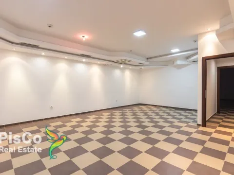 Izdavanje, poslovni prostor, 200m², Preko Morače, Podgorica - image 3