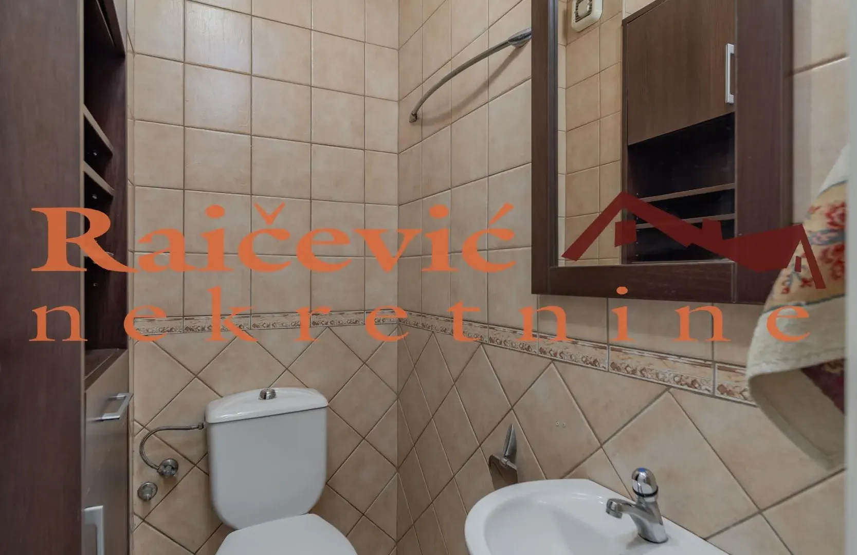 Prodaja, četvorosoban stan, 117m², Savski Venac, Beograd