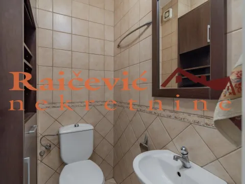Prodaja, četvorosoban stan, 117m², Savski Venac, Beograd - image 19
