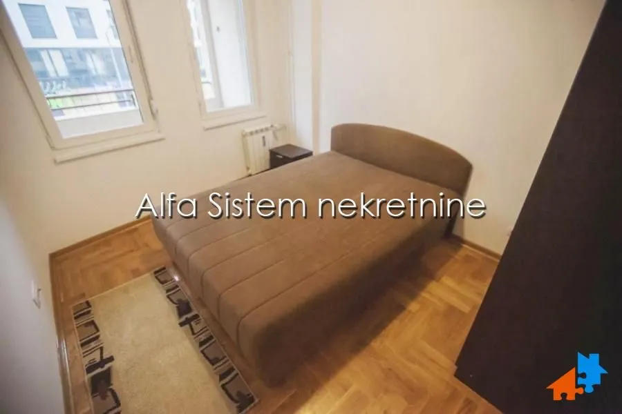 Rent, two bedroom apartment, 47m², Južni Bulevar, Vračar Sve Podlokacije