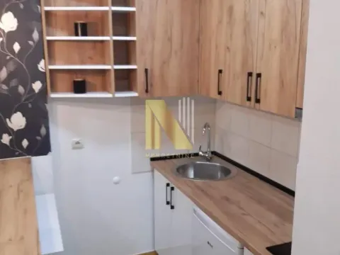 Izdavanje, jednosoban stan, 39m², Bulevar Oslobodjenja, Novi Sad Sve Podlokacije - image 6