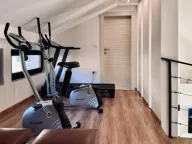 Izdavanje, trosoban stan, 130m², Mažina, Tivat - image 10