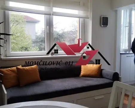 Stan in Zemun Gornji Grad