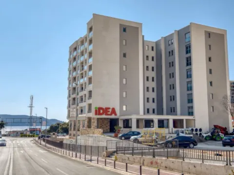Prodaja, dvosoban stan, 55m², Bečići, Budva - image 2