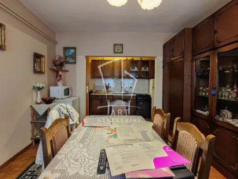 Prodaja, četvorosoban stan, 78m², Banovo Brdo, Beograd - image 13