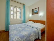 Prodaja, trosoban stan, 87m2, Sveti Stefan, Budva
