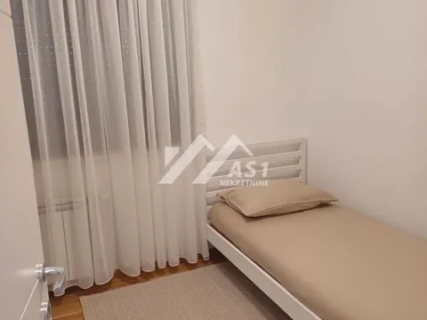 Rent, three bedroom apartment, 66m², Rotkvarija, Novi Sad Sve Podlokacije - image 8