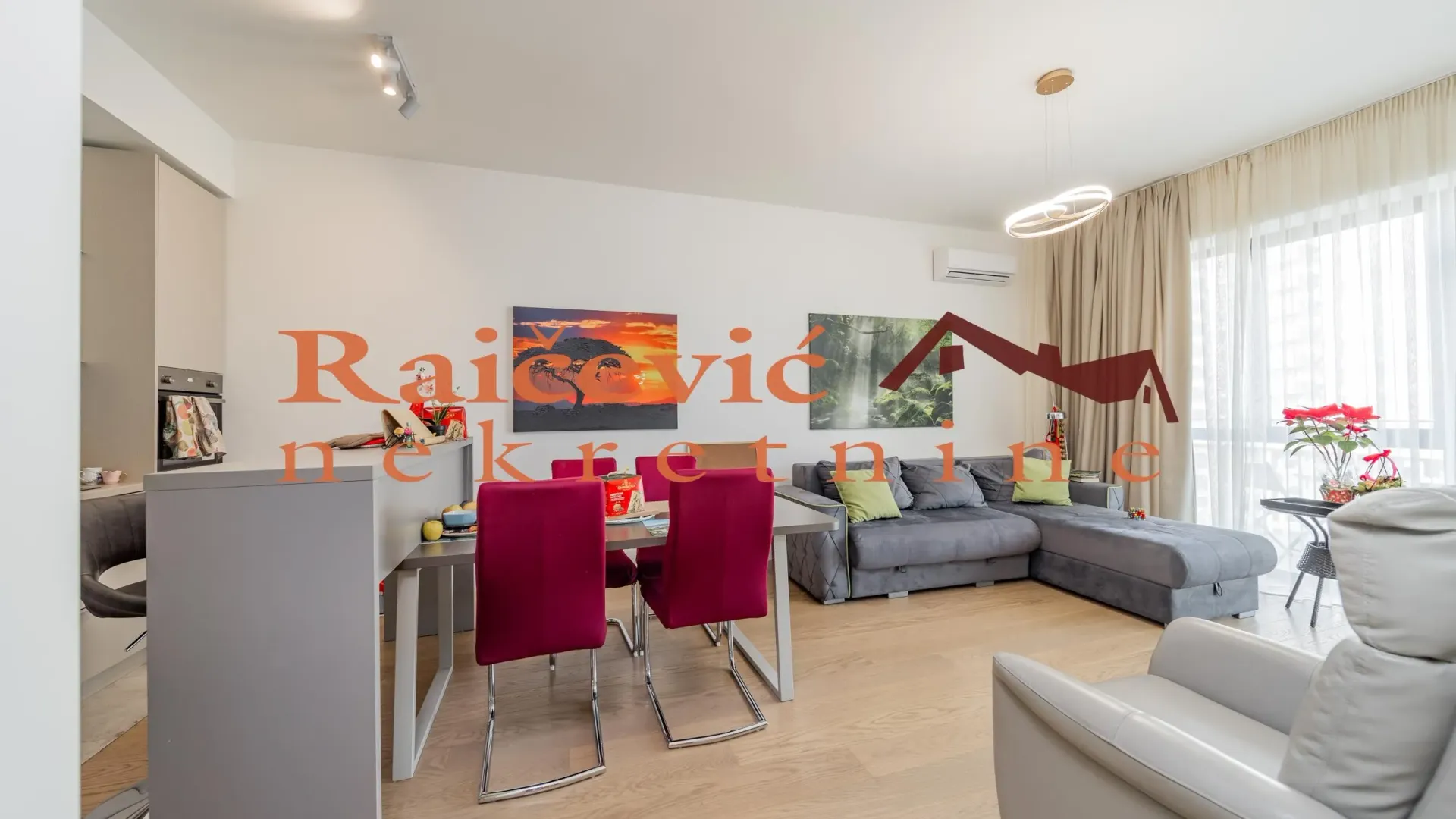 Prodaja, četvorosoban stan, 110m², Savski Venac, Beograd