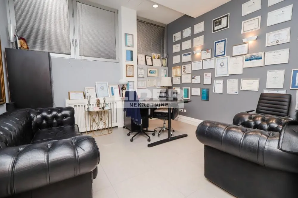 Rent, office space, 147m², Kalenić Pijaca, Vračar Sve Podlokacije