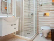 Izdavanje, jednosoban stan, 30m², Seljanovo, Tivat - image 5