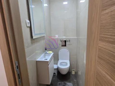 Izdavanje, trosoban stan, 103m², Tološka šuma, Podgorica - image 5