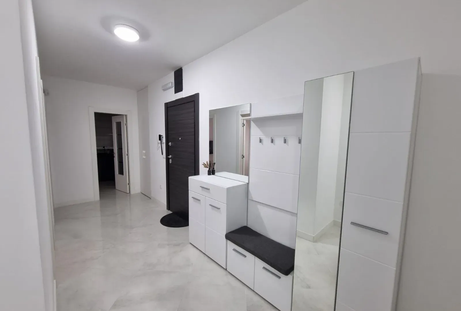 Sale, three bedroom apartment, 95m², Budva, Crna Gora