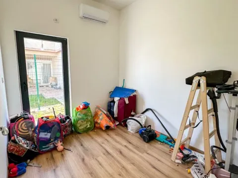 Sale, three bedroom apartment, 80m², Zabjelo, Podgorica - image 10