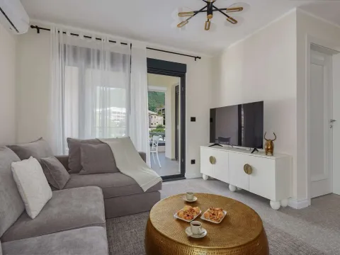 Prodaja, dvosoban stan, 97m², Donja Lastva, Tivat - image 4