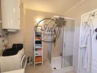 Prodaja, trosoban stan, 239m², Centar, Stara Pazova - image 9