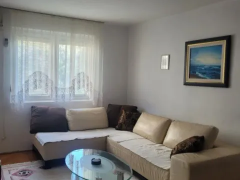 Izdavanje, jednosoban stan, 54m², Makedonsko naselje, Bar - image 11