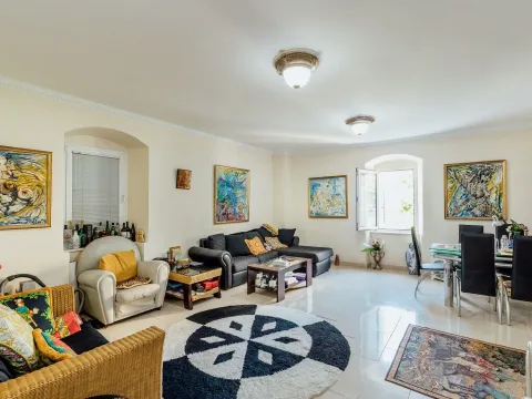 Prodaja, kuća, 268m², Budva, Crna Gora - image 11