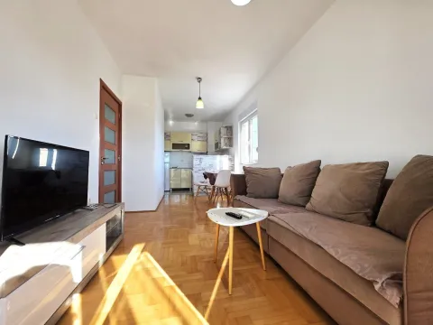 Rent, apartment, 47m², Tuški Put, Podgorica - image 2