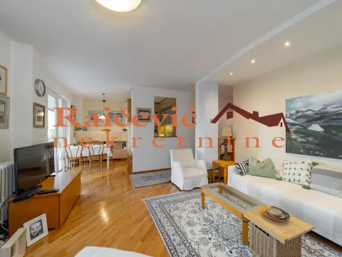Prodaja, trosoban stan, 75m², Senjak, Beograd - image 3