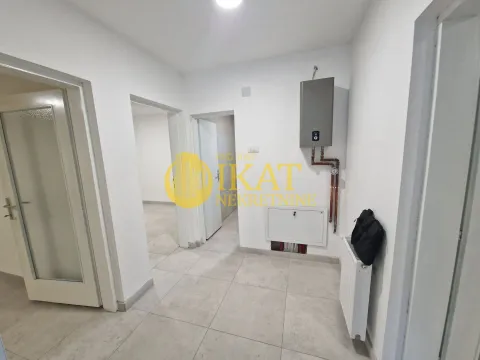 Rent, office space, 85m², Čukarica, Beograd - image 5