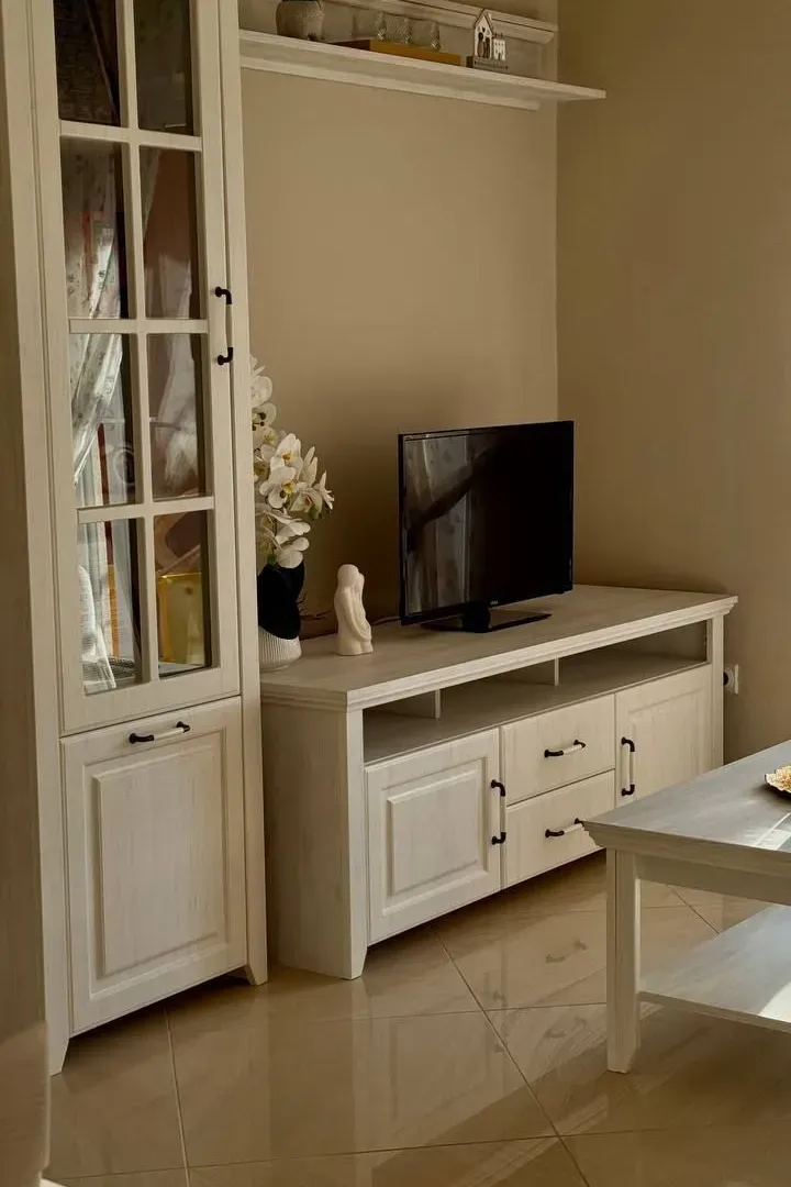 Rent, one bedroom apartment, 36m², Dobrota, Kotor