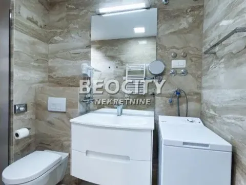 Prodaja, trosoban stan, 77m², Centar, Budva - image 18