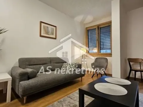 Izdavanje, dvosoban stan, 60m², Fon (Fon - Bilećka), Voždovac Sve Podlokacije - image 4