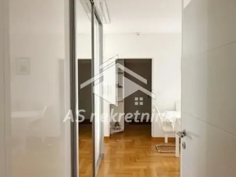 Sale, three bedroom apartment, 85m², Novi Beograd Blok 29, Novi Beograd Sve Podlokacije - image 11