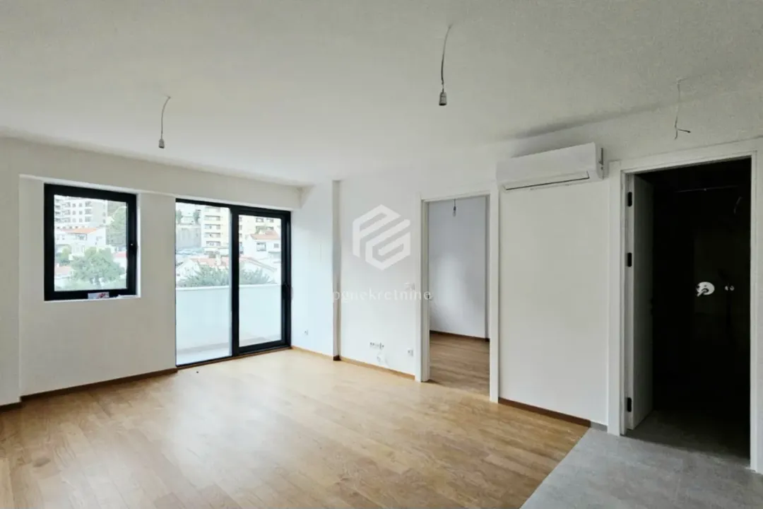 Prodaja, jednosoban stan, 43m², Rozino, Budva