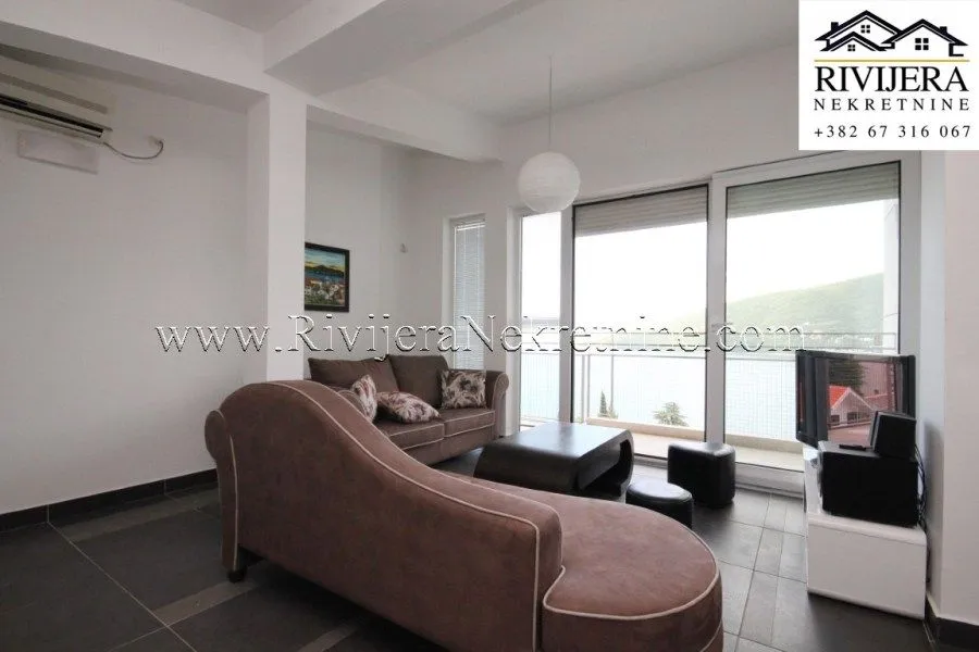 Prodaja, dvosoban stan, 100m², Herceg Novi, Crna Gora
