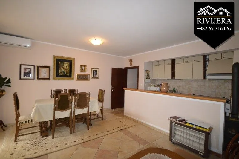 Prodaja, kuća, 330m², Igalo, Herceg Novi