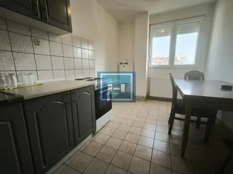 Rent, two bedroom apartment, 56m², Centar, Ćuprija - image 10