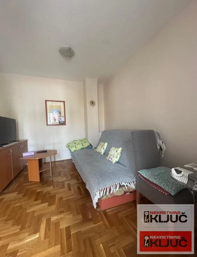 Izdavanje, jednosoban stan, 35m², Nova Detelinara, Novi Sad Sve Podlokacije