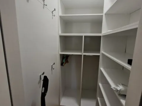 Rent, three bedroom apartment, 105m², Central Point, Podgorica - image 5