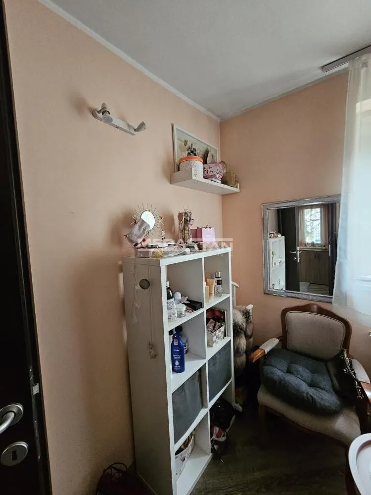 Prodaja, kuća, 214m², Zvezdarska Šuma, Zvezdara Sve Podlokacije