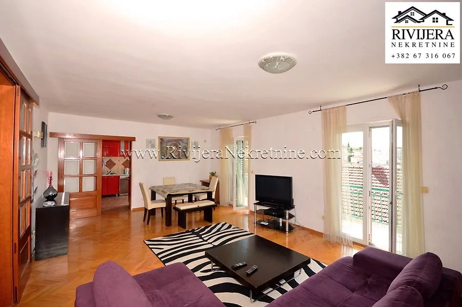 Prodaja, kuća, 268m², Igalo, Herceg Novi