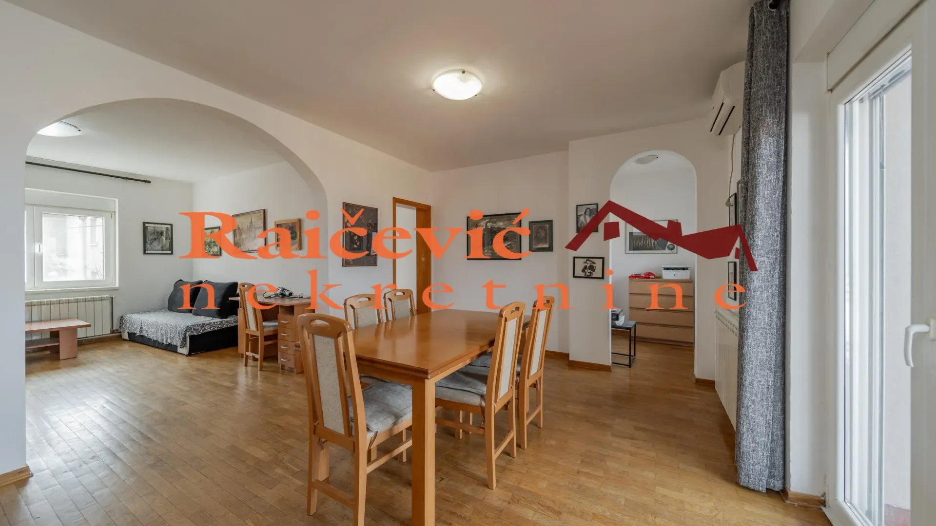 Prodaja, kuća, 263m², Vrnjačka Banja, Srbija