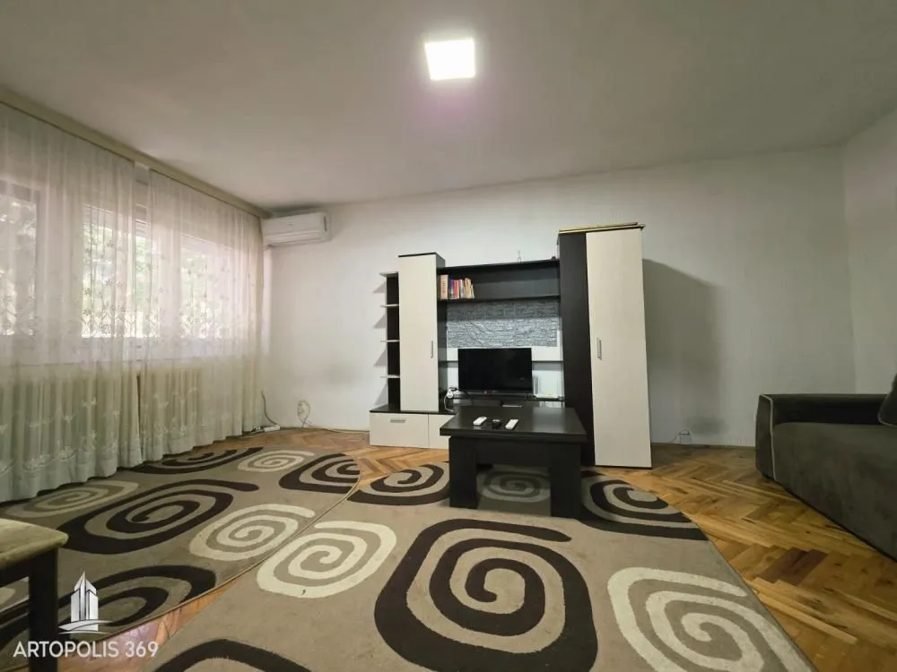 Izdavanje, jednosoban stan, 44m², Novi Beograd Sve Podlokacije, Beograd