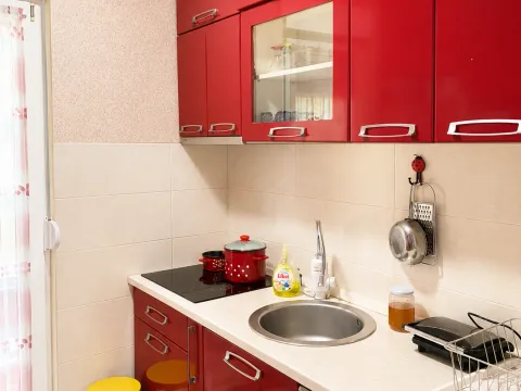 Rent, one bedroom apartment, 90m², City Kej, Podgorica - image 4
