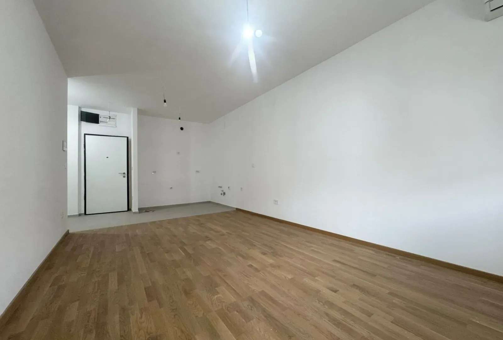 Prodaja, jednosoban stan, 46m², Stari Aerodrom, Podgorica
