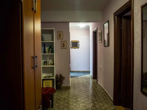 Prodaja, kuća, 170m², Markovići, Budva - image 12
