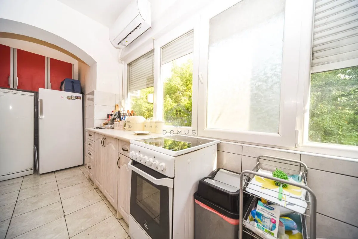 Izdavanje, trosoban stan, 70m², Centar, Podgorica