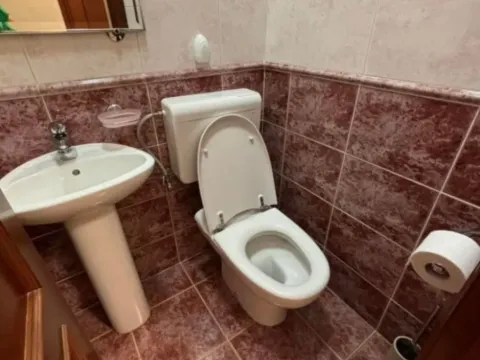 Izdavanje, dvosoban stan, 95m², Vezirov Most, Podgorica - image 2